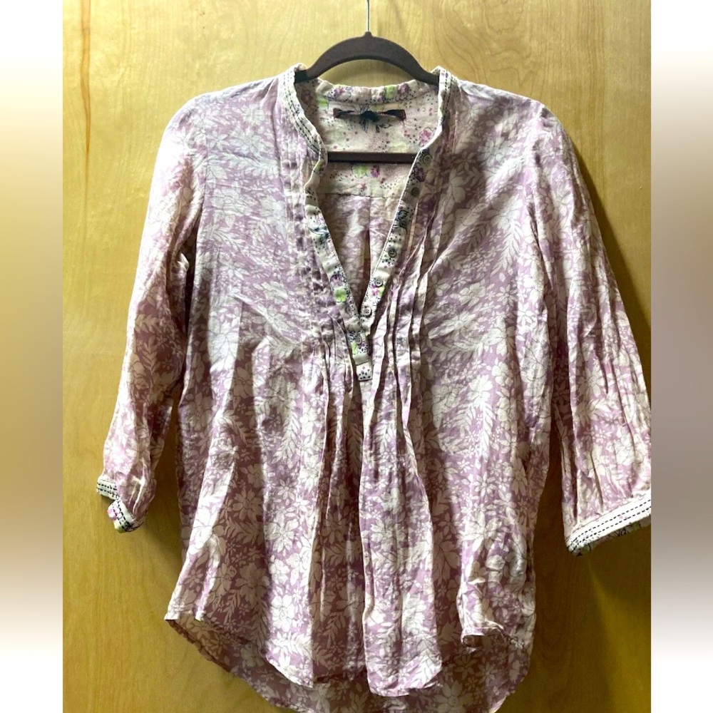 Rozae Nichols Pretty Blouse